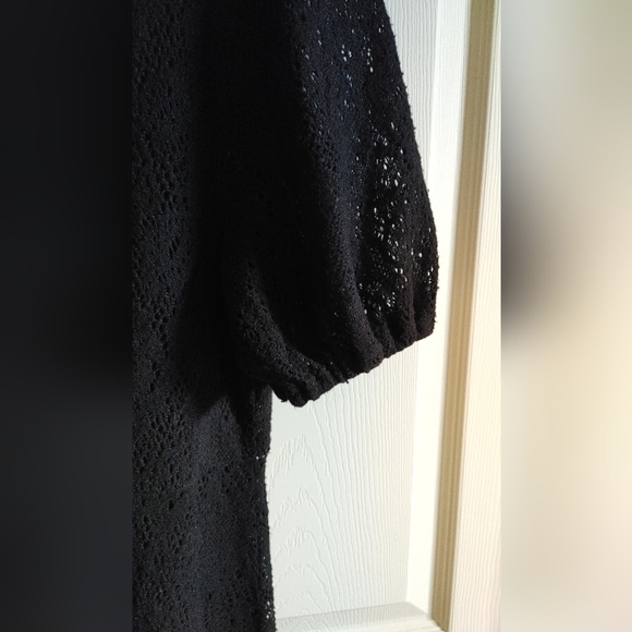 Free People | Black Knit Dress with Peek-a-boo hole in the back. - Picture 4 of 5